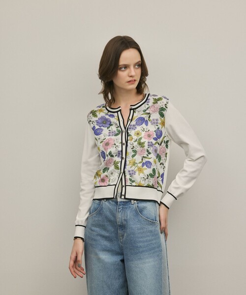 GRACE CONTINENTAL（グレースコンチネンタル）の「フラワープリントニットカーディガン（カーディガン/ボレロ・レディース・ホワイト/ブラック・36）」の10枚目の写真