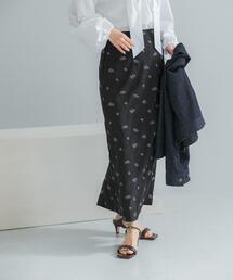 URBAN RESEARCH ROSSO WOMEN | フラワー刺繍ラップストレートスカート(スカート)