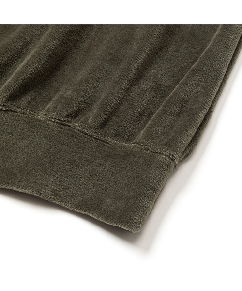 CALEE(キャリー)の「VELOUR CREW NECK SH(パーカー・メンズ・アッシュブラウン・MEDIUM/LARGE)」の4枚目の写真