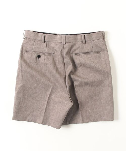 JOHN LAWRENCE SULLIVAN（ジョンローレンスサリバン）の「WOOL GABARDINE TUCKED WIDE SHORTS（スラックス・メンズ・ベージュ/ブラック・44/46）」の4枚目の写真