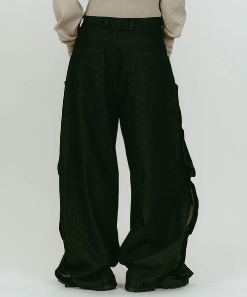 Knuth Marf(クヌースマーフ)の「cling drape denim pants(unisex)(デニムパンツ・レディース・ブラック/ベージュ・XS/S)」の6枚目の写真