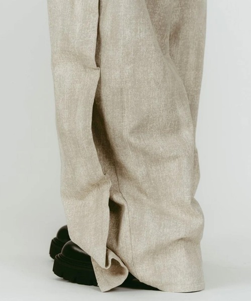 Knuth Marf(クヌースマーフ)の「cling drape denim pants(unisex)(デニムパンツ・レディース・ブラック/ベージュ・XS/S)」の22枚目の写真