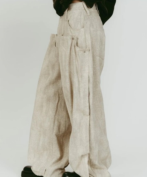 Knuth Marf(クヌースマーフ)の「cling drape denim pants(unisex)(デニムパンツ・レディース・ブラック/ベージュ・XS/S)」の21枚目の写真