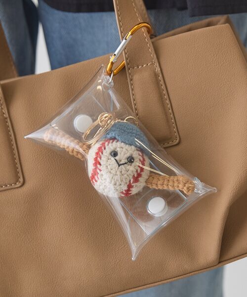 AMERICAN HOLIC（アメリカンホリック）の「ポーチin野球くんチャーム（ネックレス・レディース・アイボリー・FREE）」の2枚目の写真