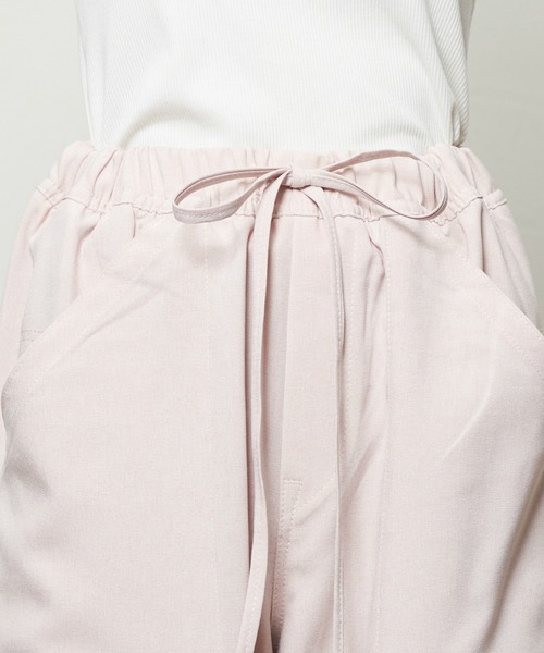 Lee(リー)の「Lee/リー【涼】リラックスワイドペインターパンツ(その他パンツ・レディース・ブラック/ピンク・SMALL/MEDIUM)」の8枚目の写真