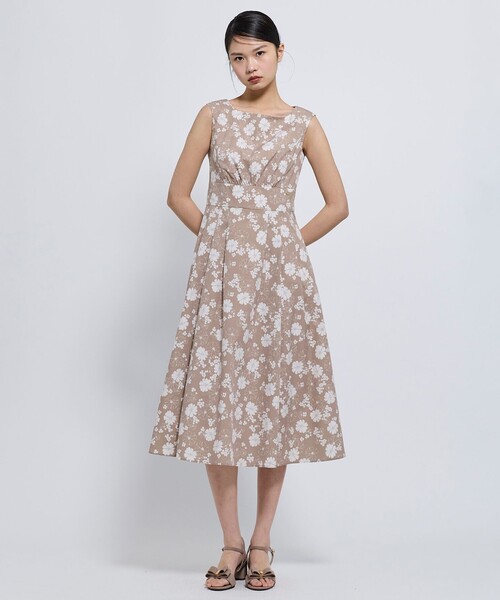 TOCCA(トッカ)の「SHASTA DAISY ドレス(ワンピース・レディース・ブラック系5/ブラウン系5・4/6/0/2)」の13枚目の写真