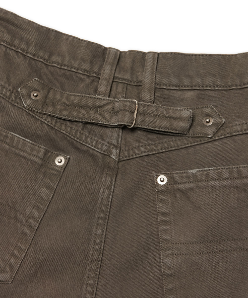 NOMANUAL(NOMANUAL)の「CINCH BACK BERMUDA SHORTS - STONE(その他パンツ・レディース・その他・LARGE/MEDIUM/SMALL/X-LARGE)」の3枚目の写真