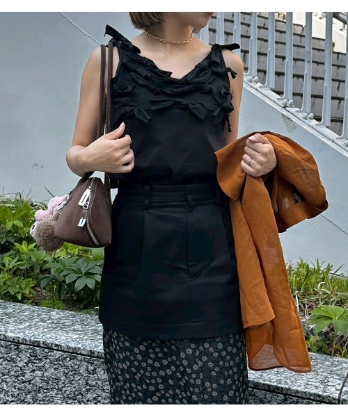 LE CIEL BLEU（ルシェルブルー）の「ボウジャージーキャミトップ / Bow Jersey Cami Top（キャミソール・レディース・ブラック/オフホワイト・38/36）」の10枚目の写真
