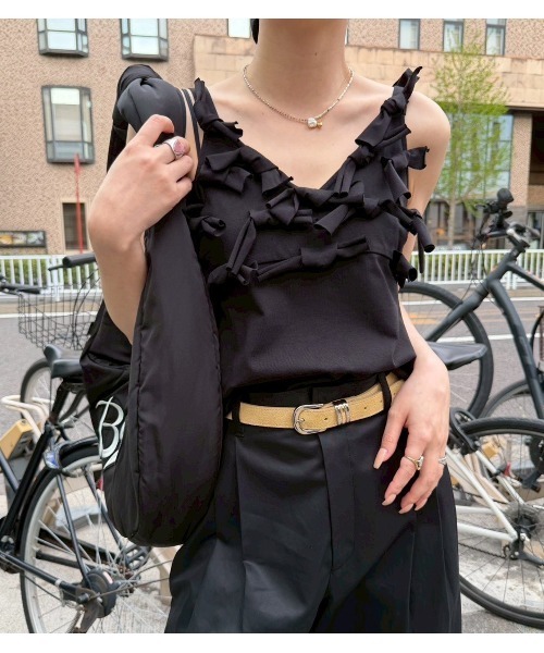 LE CIEL BLEU（ルシェルブルー）の「ボウジャージーキャミトップ / Bow Jersey Cami Top（キャミソール・レディース・ブラック/オフホワイト・38/36）」の9枚目の写真