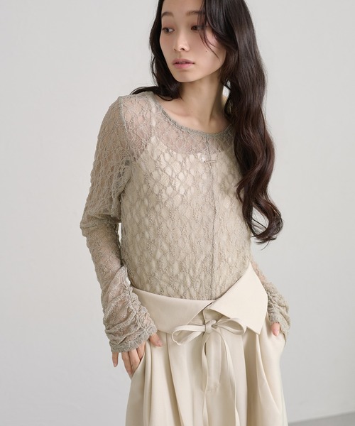 apres jour clair（アプレジュールクレア）の「【apres jour clair】プレート付きレーストップス（Tシャツ/カットソー・レディース・ブラック/ブラウン系その他/アイボリー/ミント/ピンクベージュ・フリー/X-LARGE）」の5枚目の写真