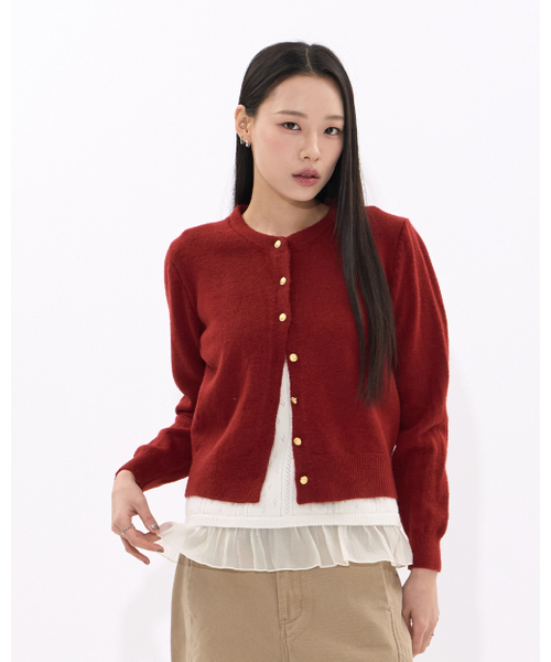 MOAA(モア)の「Gold Button Round-Neck Knit Cardigan (IVORY)(カーディガン/ボレロ・レディース・その他・FREE)」の2枚目の写真