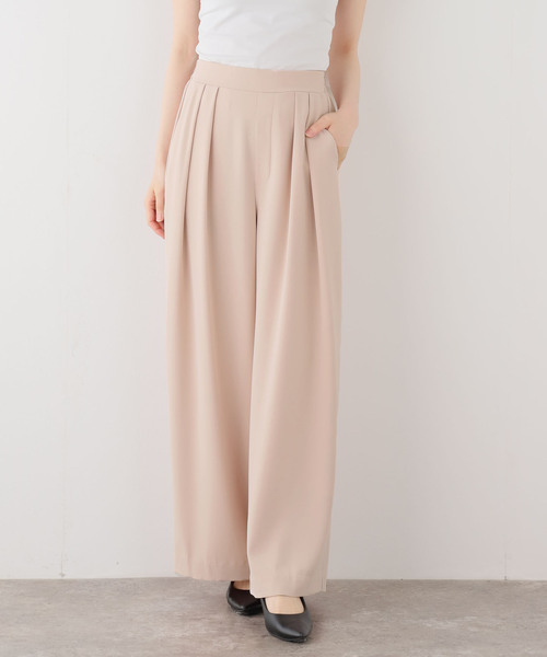 La TOTALITE(ラトータリテ)の「【洗える】ツータックストレートパンツ(その他パンツ・レディース・バーガンディー/イエロー・FREE)」の2枚目の写真