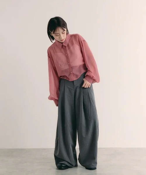 merrylatte（メリーラテ）の「ボリュームスリーブシアーショートシャツ【IROHANI】（シャツ/ブラウス・レディース・グレー/ピンク/ブラック・FREE）」の14枚目の写真