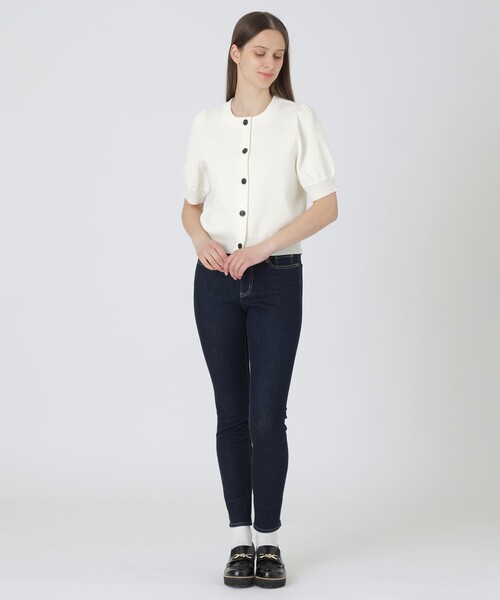 BLUE LABEL CRESTBRIDGE（ブルーレーベルクレストブリッジ）の「【一部店舗限定】ショートカーディガン（ニット/セーター・レディース・オフホワイト/ダークネイビー・40/38）」の11枚目の写真