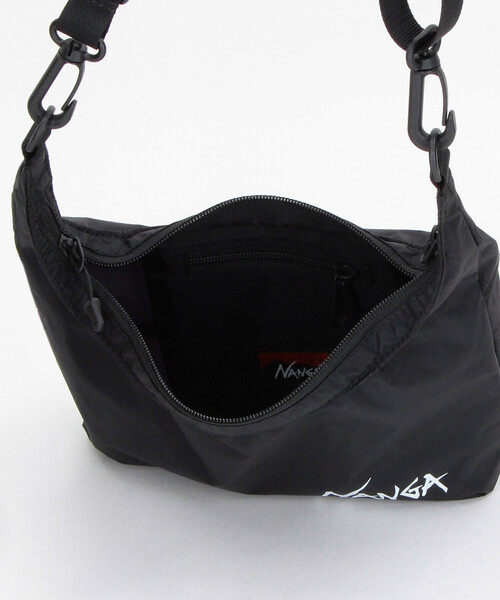 NANGA(ナンガ)の「NANGA/ナンガ Fibermax TUL COMPACT サコッシュ / Fibermax TUL COMPACT SACOCHE(ショルダーバッグ・メンズ・グレー/ブラック/イエロー・ONE SIZE)」の5枚目の写真