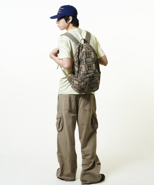 THECOLDESTMOMENT(ザコールデストモーメント)の「TCM starfish patchwork backpack (vintage brown)(バックパック/リュック・レディース・その他・OS)」の7枚目の写真