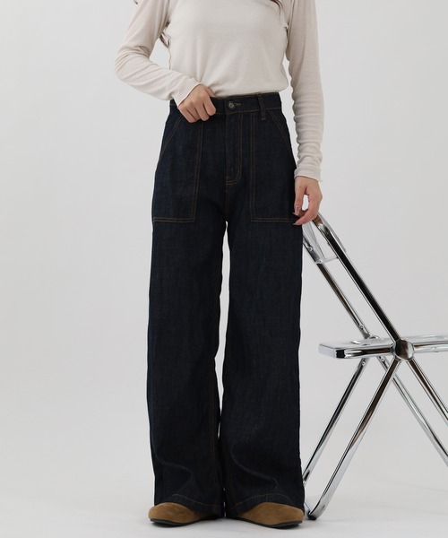 atONE(アットワン)の「ライトオンスデニムワイドベイカーパンツ(デニムパンツ・レディース・ワンウォッシュ/ブルー・M/3L/4L/LL/L)」の3枚目の写真