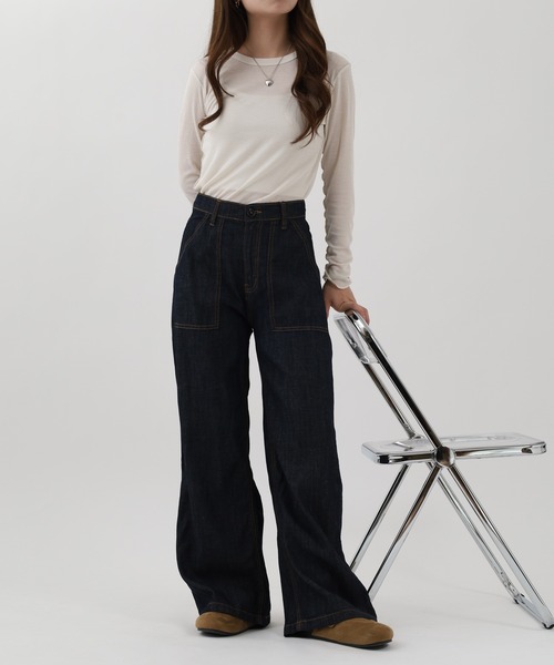 atONE(アットワン)の「ライトオンスデニムワイドベイカーパンツ(デニムパンツ・レディース・ワンウォッシュ/ブルー・M/3L/4L/LL/L)」の9枚目の写真