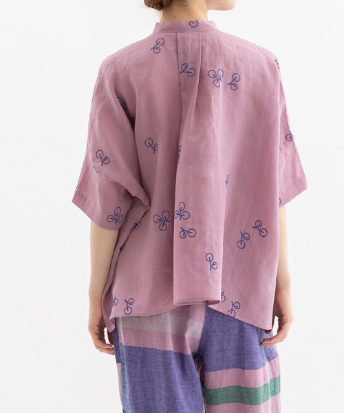 nop de nod（ノップドゥノッド）の「Cielラミーユーカリ刺繍半袖シャツ（シャツ/ブラウス・レディース・ピンク/ダークブラウン/ネイビー・3）」の9枚目の写真