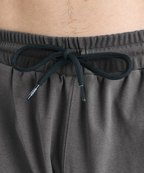 REEF(リーフ)の「REEF 1POINT LOGO RASH SHORTS ラッシュショーツ / セットアップ対応【2026年春夏モデル】/リーフ水陸両用ウエストゴムショートパンツ(水着)(その他パンツ・メンズ・ブラック/カーキ・SMALL/MEDIUM/LARGE/X-LARGE)」の3枚目の写真