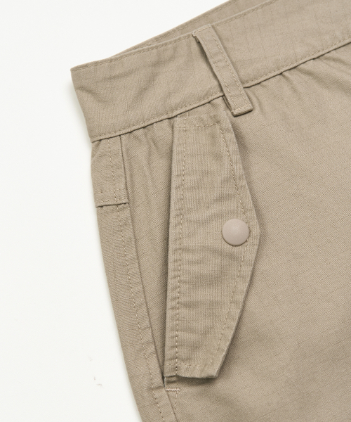 TOFFEE(トフィー)の「リップストップコットンバミューダパンツ (ベージュ)(その他パンツ・メンズ・その他・MEDIUM/LARGE/SMALL/X-LARGE)」の3枚目の写真