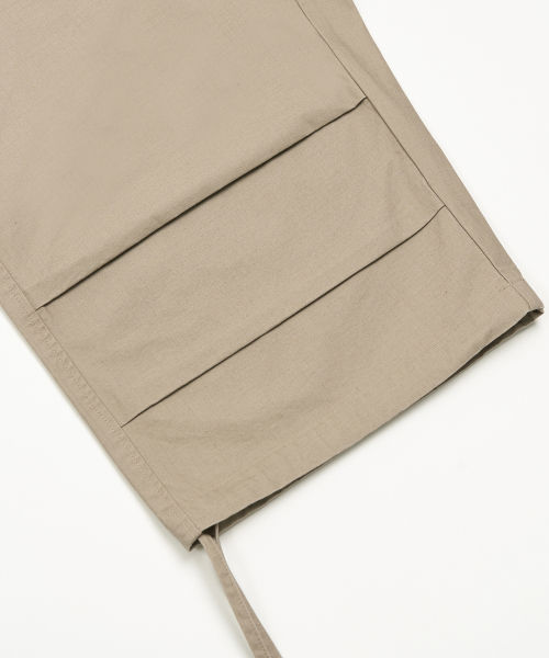 TOFFEE(トフィー)の「リップストップコットンバミューダパンツ (ベージュ)(その他パンツ・メンズ・その他・MEDIUM/LARGE/SMALL/X-LARGE)」の5枚目の写真