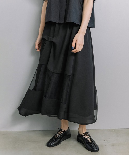 MARECHAL TERRE(マルシャルテル)の「シアーフレアスカート(スカート・レディース・ネイビー/ブラック/チャコールグレー/グレー・MEDIUM)」の2枚目の写真