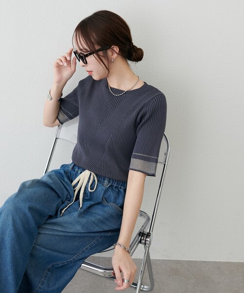 DISCOAT(ディスコート)の「【WEB限定】シアー袖切り替え半袖プルオーバー(Tシャツ/カットソー・レディース・オフホワイト/ブルー/チャコールグレー・MEDIUM)」の20枚目の写真