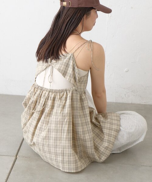 Kastane(カスタネ)の「【一部店舗限定】B チェックカットアウトリボンチュニック(チュニック・レディース・ブラック/アイボリー・FREE)」の3枚目の写真