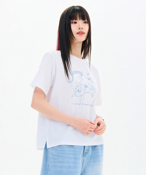CHASECULT(チェイスカルト)の「レディースクールフラワーグラフィック半袖Tシャツ-FCRG5872E01(Tシャツ/カットソー・レディース・ホワイト・90/85)」の2枚目の写真
