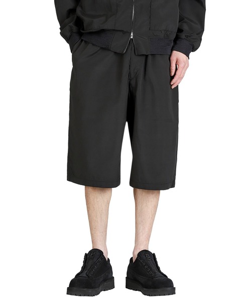 GOLD（ゴールド）の「GOLD / ゴールド：SILK NEP WEATHER CLOTH WIDE SHORTS：26A-GL52629[MUS]（その他パンツ・メンズ・ブラック系その他・M）」の6枚目の写真
