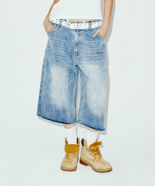 NYXX(エヌワイエックスエックス)の「STRING CAPRI DENIM PANTS BLUE(デニムパンツ・レディース・その他・MEDIUM/SMALL)」の1枚目の写真