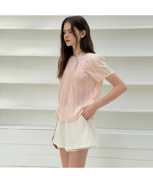 LAUTREDE MIN(ロートルドミン)の「Linen Flared shorts(その他パンツ・レディース・アイボリー/ブラック・X-SMALL/SMALL/MEDIUM)」の2枚目の写真