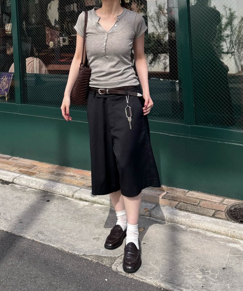 CANAL JEAN（キャナルジーン）の「El mar　レーヨン混スキッパーニット（ニット/セーター・レディース・アイボリー/グレー/ブラック・ONE SIZE）」の17枚目の写真