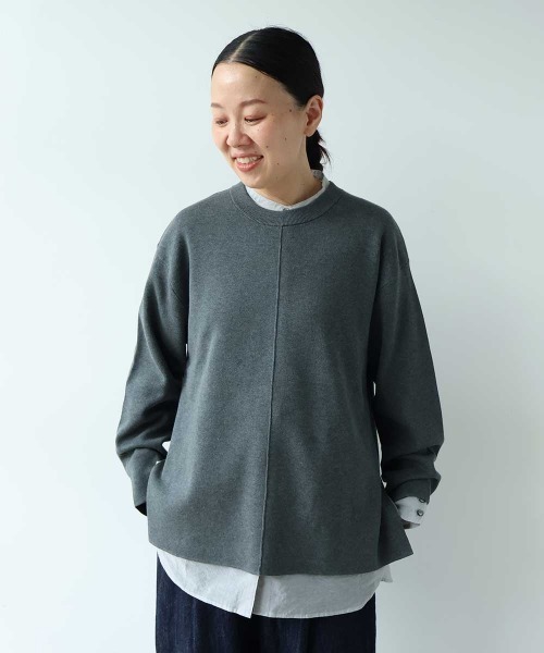 yuni(ユニ )の「Cotton smooth pullover(ニット/セーター・レディース・ネイビー/グレー/ベージュ・FREE)」の2枚目の写真