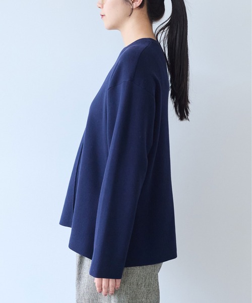 yuni(ユニ )の「Cotton smooth pullover(ニット/セーター・レディース・ネイビー/グレー/ベージュ・FREE)」の8枚目の写真