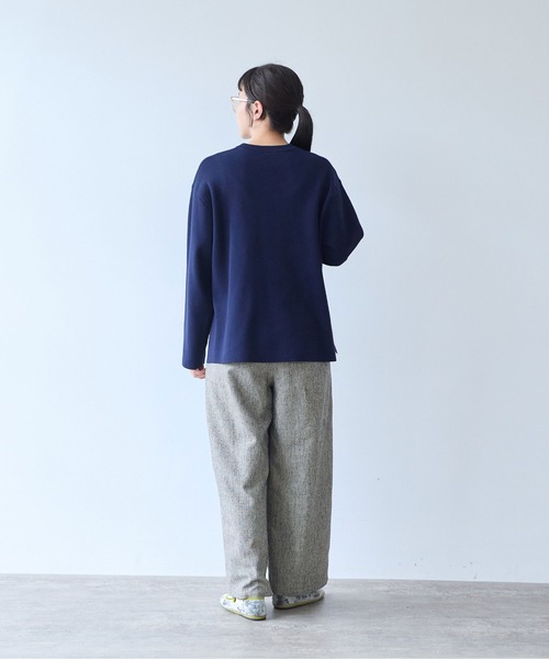 yuni(ユニ )の「Cotton smooth pullover(ニット/セーター・レディース・ネイビー/グレー/ベージュ・FREE)」の18枚目の写真