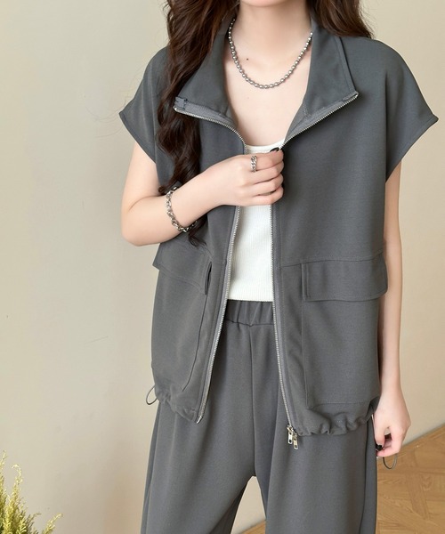 DAY CLOSET(デイ クローゼット)の「【セットアップ/2WAYスタンドネック×オープンカラー】半袖 きれいめ ダブルジップ ドロスト トップス+ロングパンツ 上下2点セット レディース(セットアップ・レディース・ダークグレー/ブラック/グレイッシュベージュ・L/M)」の14枚目の写真