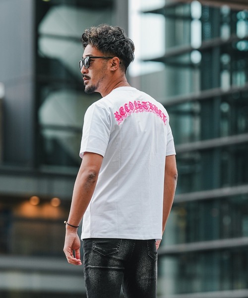 adamsJUGGLER(アダムスジャグラー)の「RTEG B it onティー(Tシャツ/カットソー・メンズ・ホワイト×ピンク/ホワイト×イエロー/ブラック×ピンク/ブラック×イエロー・S/L/XXL/XL/M)」の3枚目の写真