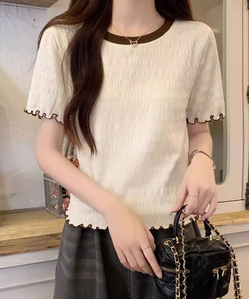 Flugge(フラッジー)の「エンボスメロウ半袖トップス(Tシャツ/カットソー・レディース・アイボリー/ホワイト・LARGE/MEDIUM)」の6枚目の写真