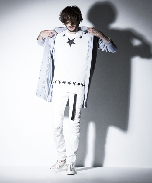 NO ID.（ノーアイディ）の「mn1144-CﾆｯﾄﾍﾟﾝﾀｸﾞﾗﾑJQ半袖ﾌﾟﾙｵｰﾊﾞｰ（ニット/セーター・メンズ・アイボリー/ブラック・2/1）」の10枚目の写真