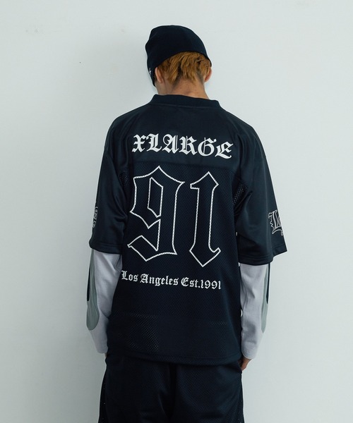 XLARGE(エクストララージ)の「OLD ENGLISH FOOTBALL JERSEY(Tシャツ/カットソー・メンズ・グレー/ブラック/ブルー・M/S/XL/L)」の7枚目の写真