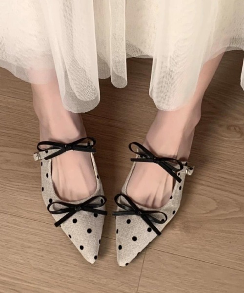 mebole(メボレ)の「ドットリボンミュールサンダル(サンダル・レディース・ブラック/アイボリー・SMALL/MEDIUM/LARGE)」の10枚目の写真