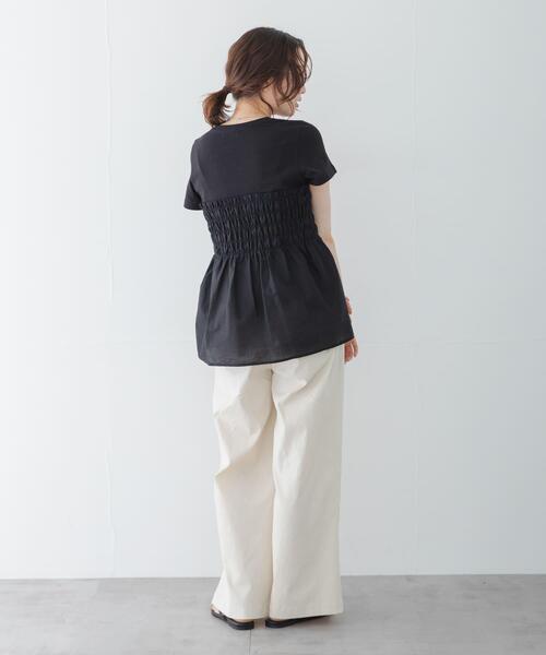 URBAN RESEARCH Sonny Label(アーバンリサーチサニーレーベル)の「シャーリングビスチェコンビプルオーバー(Tシャツ/カットソー・レディース・ベージュ系その他/ブラック系その他/ブラック・FREE)」の8枚目の写真