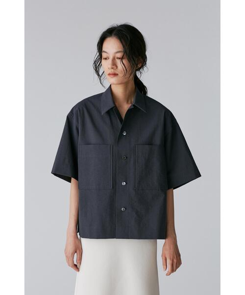YLEVE(イレーヴ)の「YLEVE / COTTON NYLON WASHER SHIRT(シャツ/ブラウス・レディース・ホワイト/グレー・1/0)」の1枚目の写真