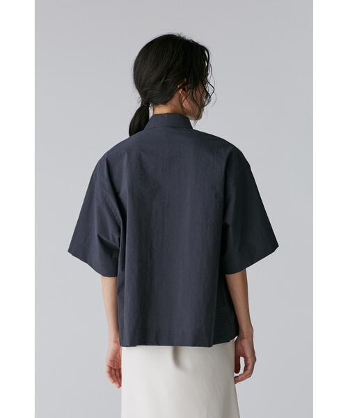 YLEVE(イレーヴ)の「YLEVE / COTTON NYLON WASHER SHIRT(シャツ/ブラウス・レディース・ホワイト/グレー・1/0)」の5枚目の写真