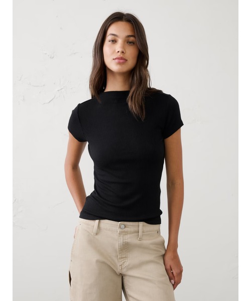 BANANA REPUBLIC FACTORY STORE(バナナリパブリック ファクトリーストア)の「BANANA REPUBLIC FACTORY STORE Soft Luxe リブTシャツ(Tシャツ/カットソー・レディース・ブラック/ワイン/ホワイト・XS/S/M/L)」の2枚目の写真