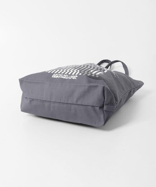 Collaboration URBAN RESEARCH(コラボレーションアーバンリサーチ)の「KAMUKURA×UR TOTE BAG Lantern(トートバッグ・レディース・チャコールグレー/オフホワイト・ONE)」の17枚目の写真