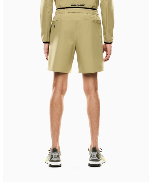 EMPORIO ARMANI EA7（エンポリオアルマーニイーエーセブン）の「【エンポリオ アルマーニ EA7】Dynamic Athlete ショートパンツ VENTUS7テクニカルファブリック（スウェットパンツ・メンズ・ブラック/ライトグリーン・MEDIUM/SMALL/X-SMALL/LARGE）」の7枚目の写真