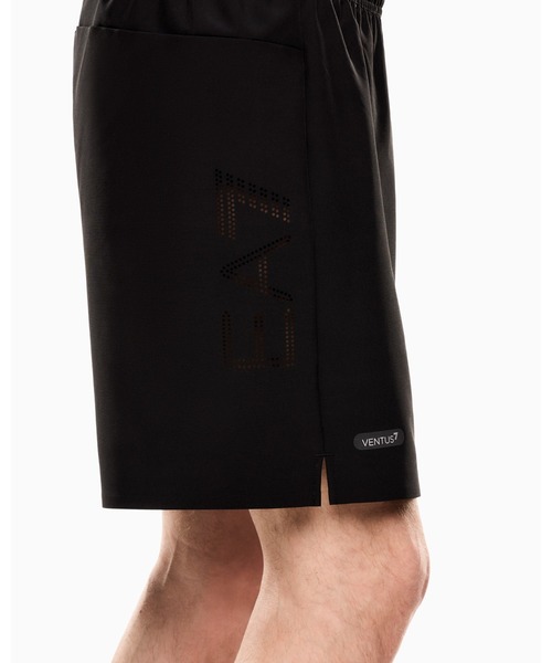EMPORIO ARMANI EA7（エンポリオアルマーニイーエーセブン）の「【エンポリオ アルマーニ EA7】Dynamic Athlete ショートパンツ VENTUS7テクニカルファブリック（スウェットパンツ・メンズ・ブラック/ライトグリーン・MEDIUM/SMALL/X-SMALL/LARGE）」の5枚目の写真